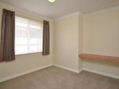 24 Tindals Crescent, Hannans