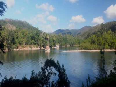 3326 Bloomfield Road, Bloomfield