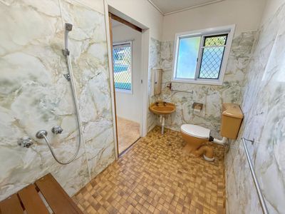 35 DANBULLA CRESCENT, Atherton