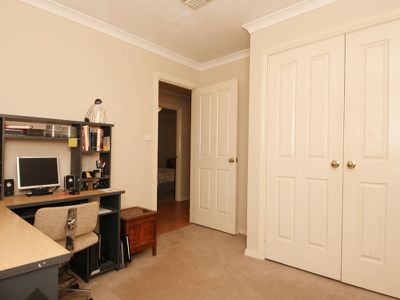 33 Bates Drive, Kalgoorlie