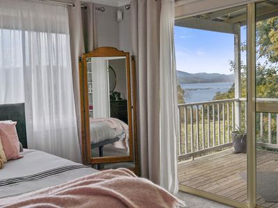 5703 Huon Highway, Surges Bay