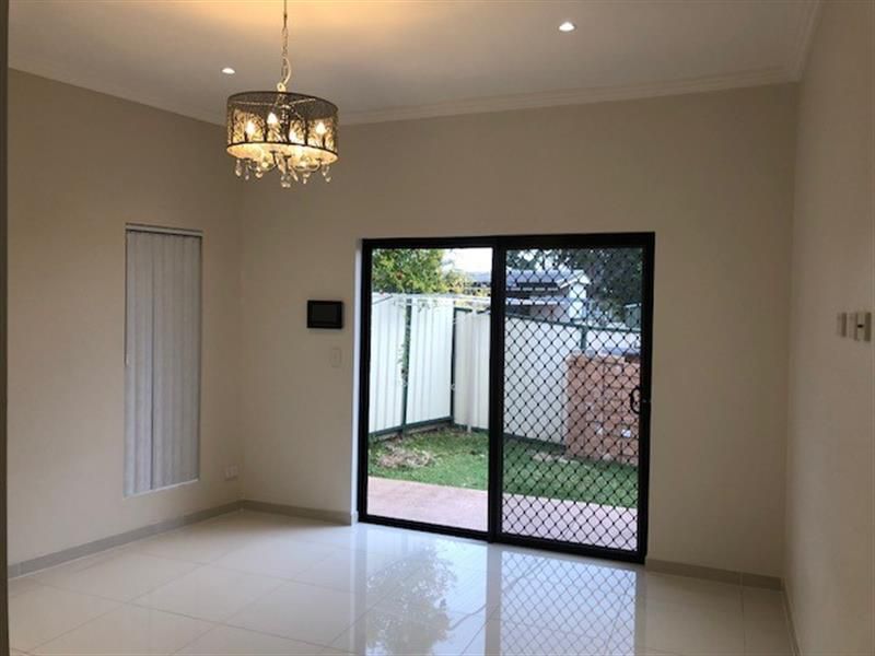 111A Hill Road, Lurnea