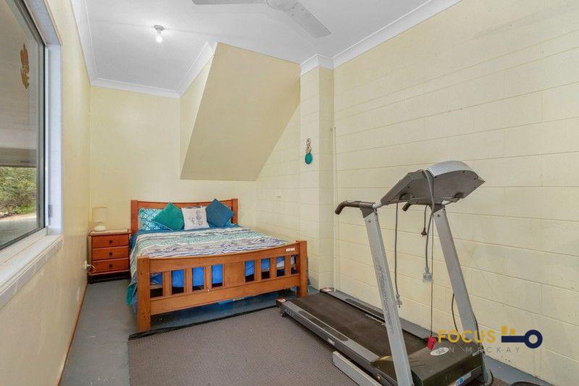 14 Sturgeon Street, Ball Bay