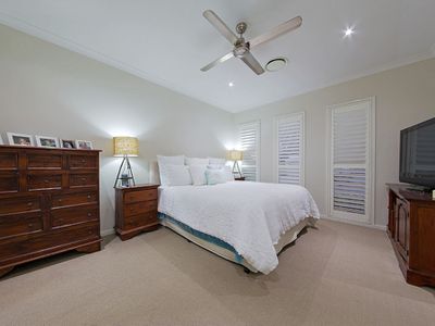 1 Feathertail Pl, Gumdale