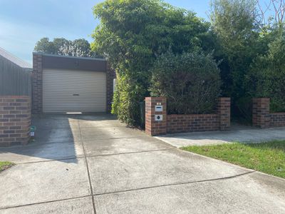 2A Moira Street, Sunshine