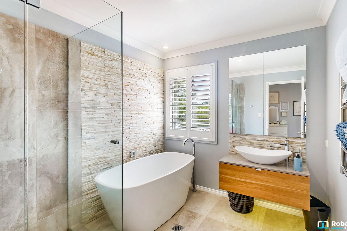 1 Wirra Place, Tewantin