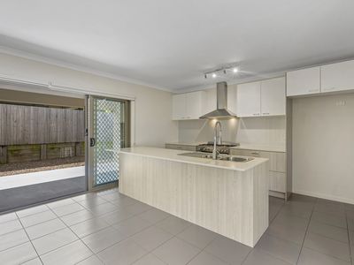 56 Obrist Place, Rochedale