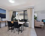 2 / 82 Beach Parade, Maroochydore