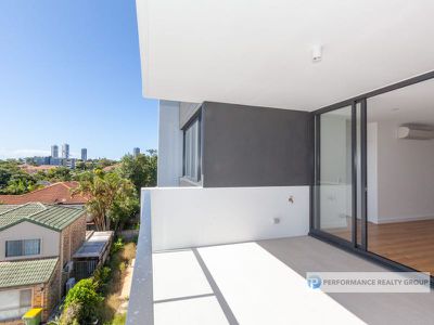 302 / 137 Eugaree Street, Southport