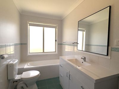 4 Dean Parade, Lemon Tree Passage