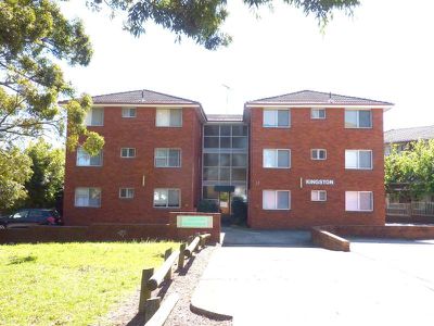 11 / 17 Thurlow  St, Riverwood