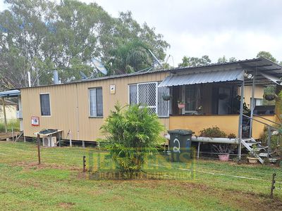 2 Creek Street, Pentland