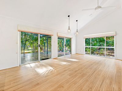26 Rebbechi Court, Parkwood