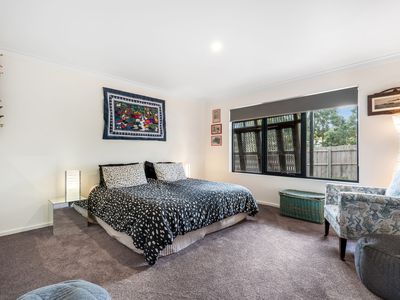 1 Riviera Drive, Carlton