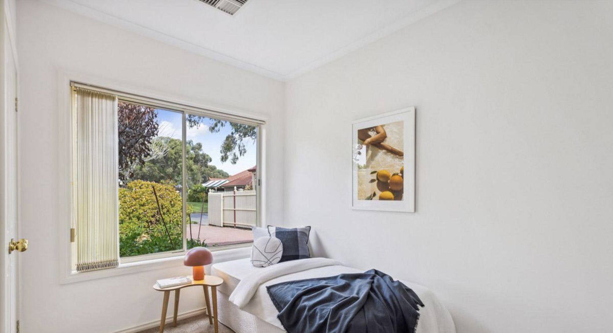 15 Sheaoak Drive, Mawson Lakes