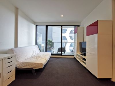 909 / 50 Albert Road, South Melbourne