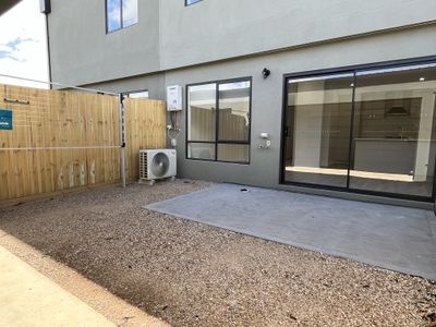 6 Rodway Walk, Tarneit