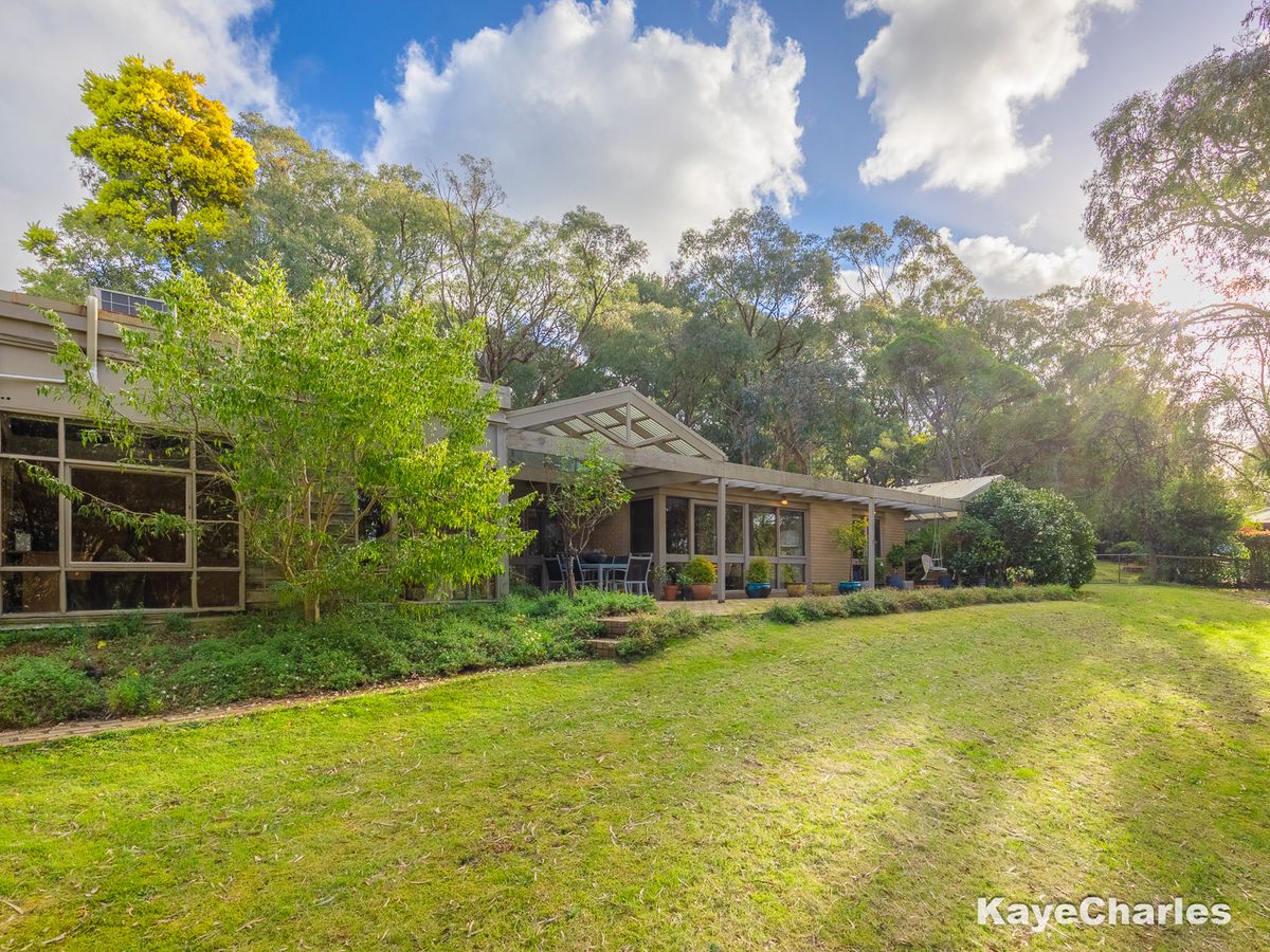 32 Burton Road, Beaconsfield Upper