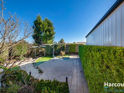 4 Lambie Place, Florey