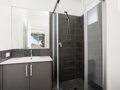 2 Troytown Way, Melville