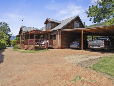 6 Lambert Street, Tawonga