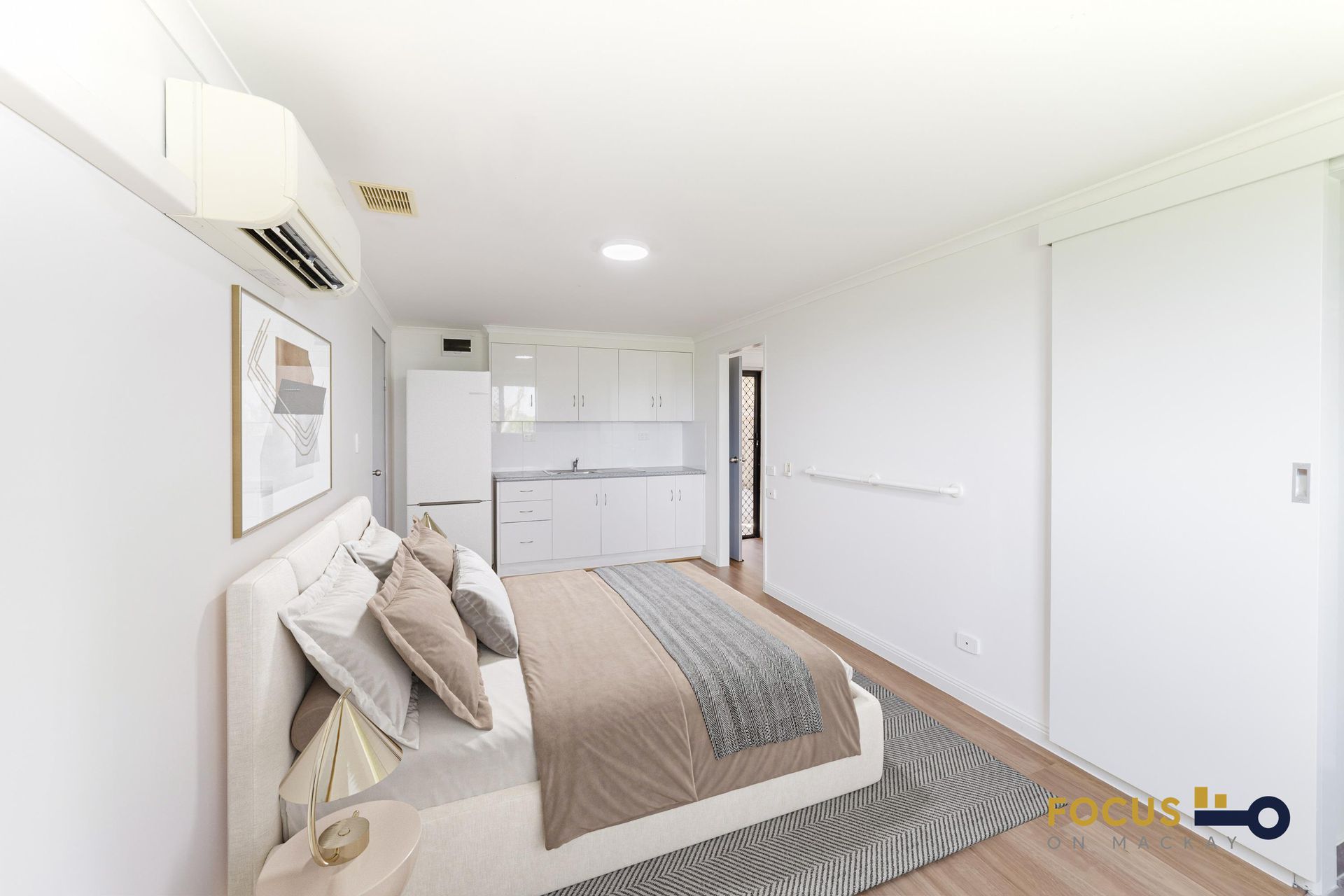 75 Gingham Street, Glenella