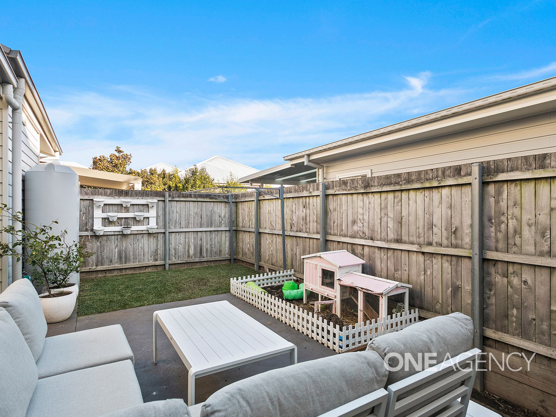 2A Balmoral Parade, Tullimbar