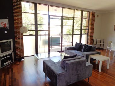 2 / 1010 Wellington Street, West Perth