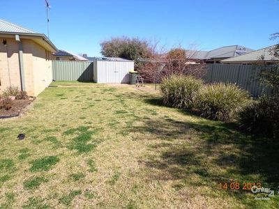 7 Nepean Place, Dubbo