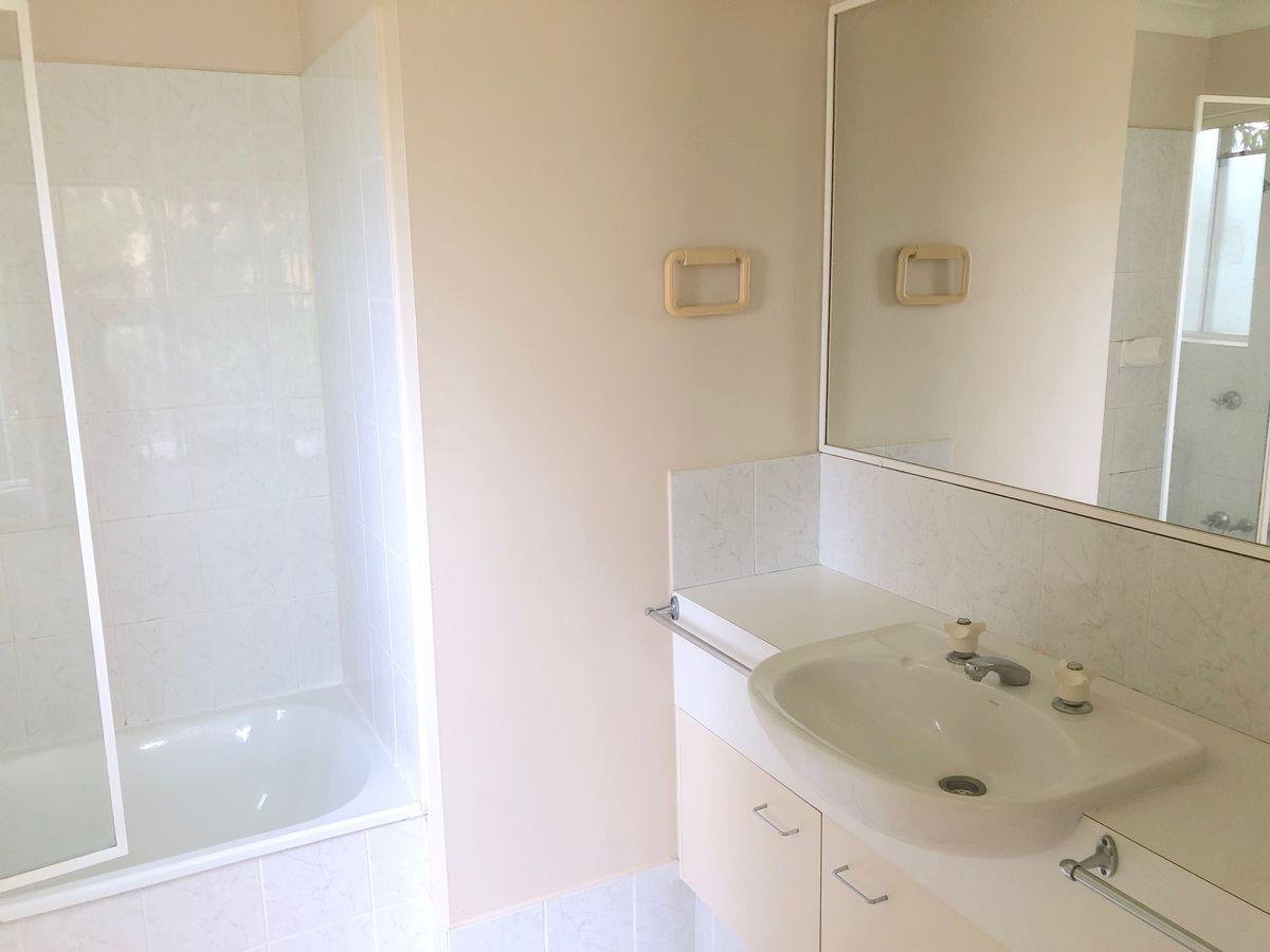 4 / 5 Norwood Street, Toowong