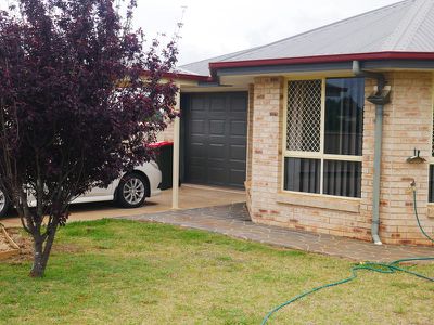 82 Windsor Circle, Kingaroy