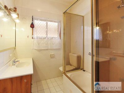 61 Dennistoun Avenue, Guildford West