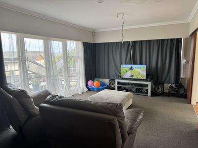 14 Cowley Drive, Temple View