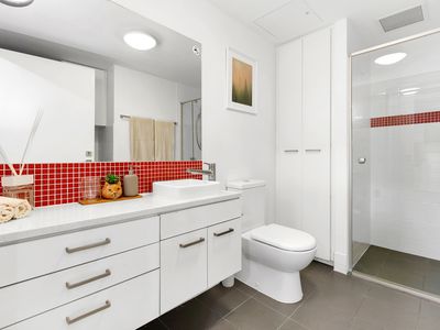 406 / 102 Waymouth Street, Adelaide