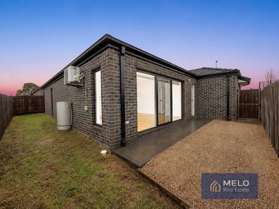 5 Isparta Mews, Roxburgh Park