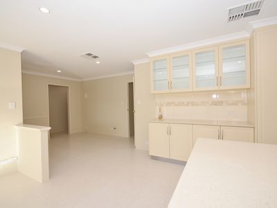 1 Tattler Place, Huntingdale