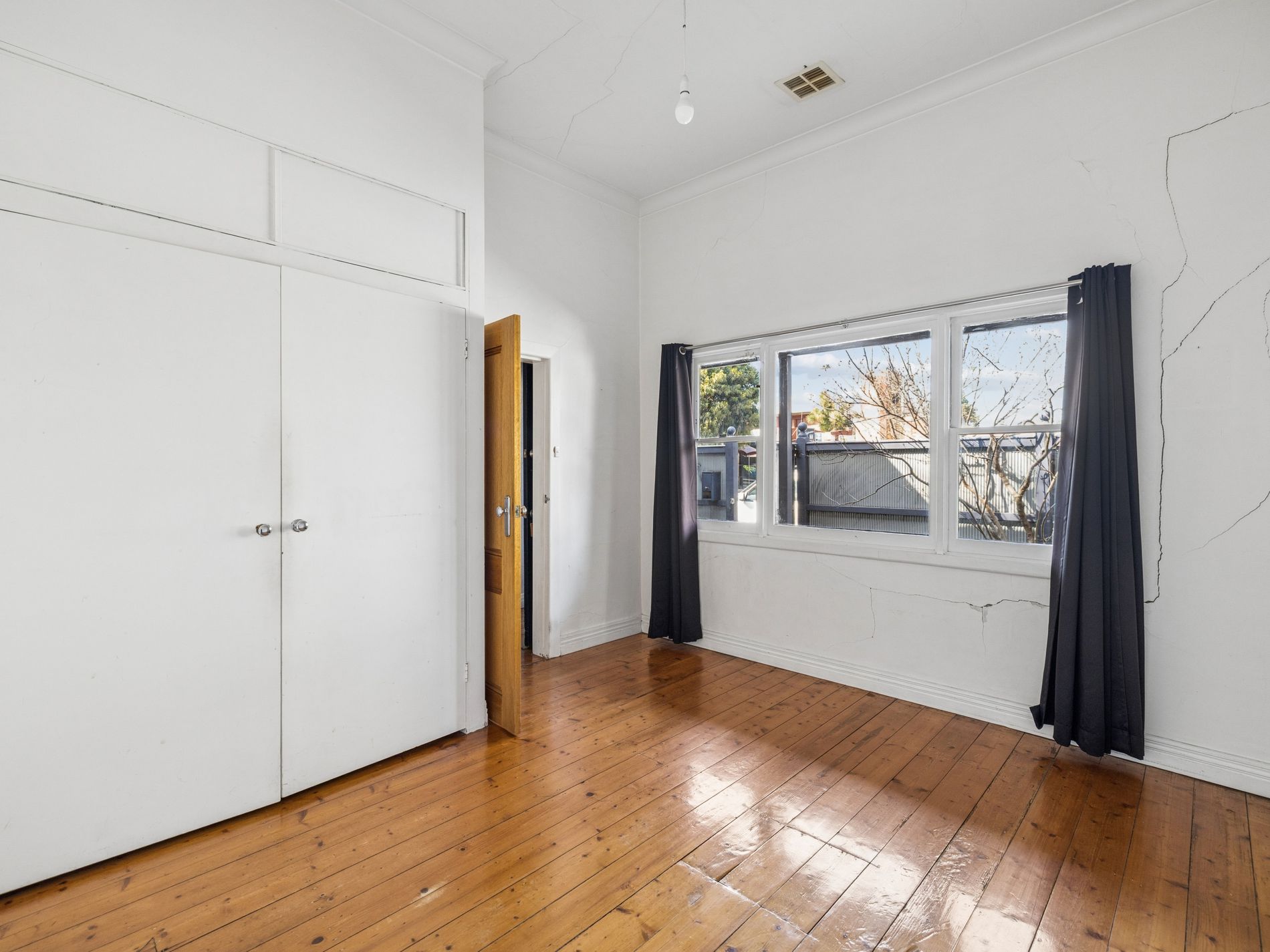 4 Canterbury Street, Yarraville