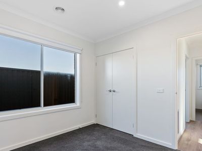 12 Gosfield Drive, Werribee