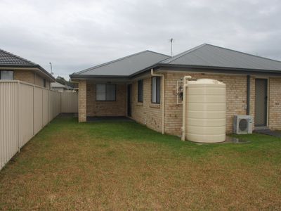 8 Kelowna Avenue, Morisset