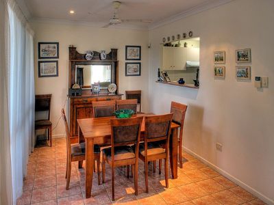 1 / 32 Murray Street, North Ward