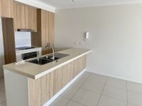 8 Norman Street, Southport