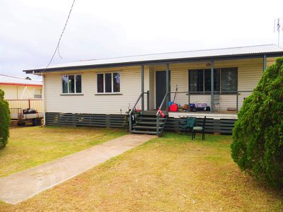 4 Goessling Street, Kingaroy