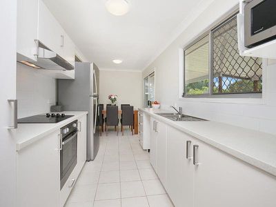 14 Quantock Court, Rochedale South