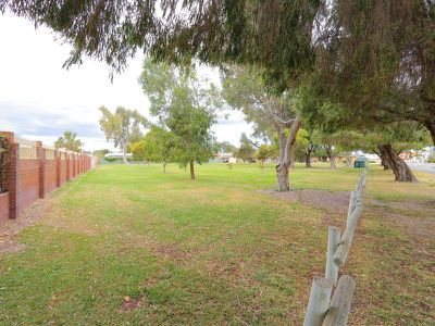 24 Hawker Street , Safety Bay
