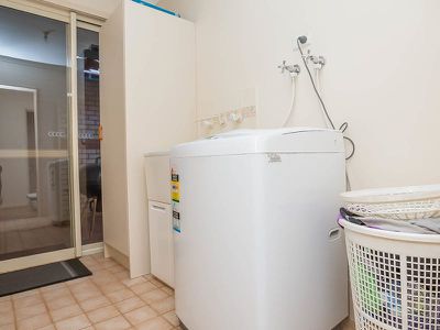 1 / 9 Masters Way, South Hedland