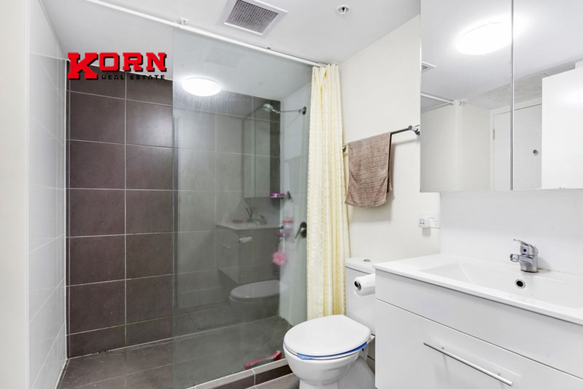 503 / 242 Flinders Street, Adelaide