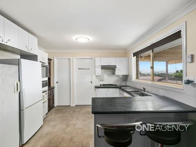 13 Dawson Place, Albion Park