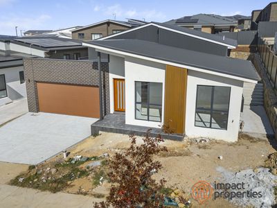 15 Alistair Knox Terrace, Taylor
