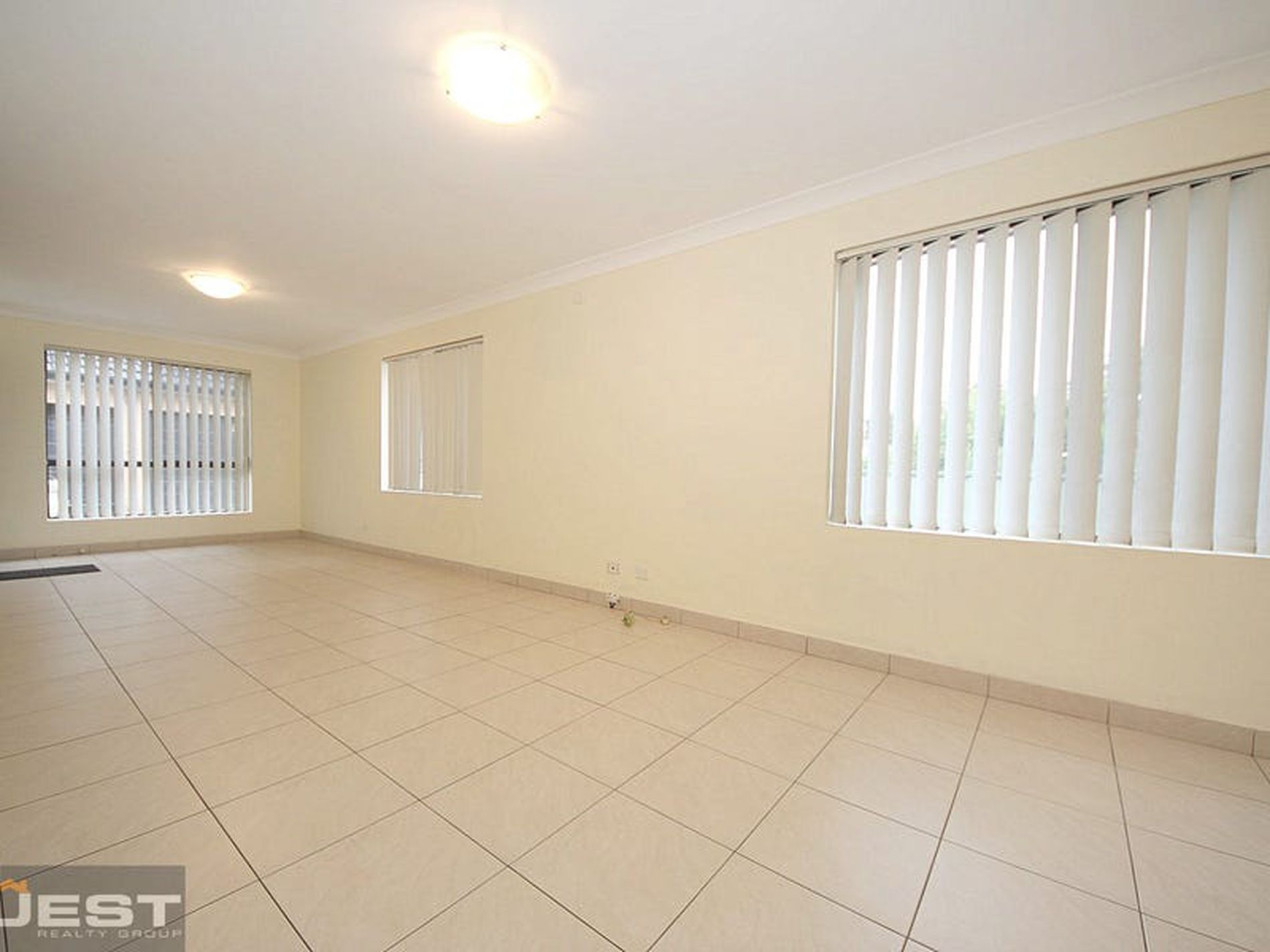 6 / 25 Brunker Road, Yagoona