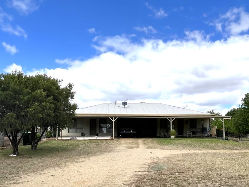 1&2 84 and  / 84 Mackenzie Street Merriwa, Merriwa